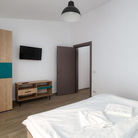 Hotel Cochet 콘스탄차 외부 사진
